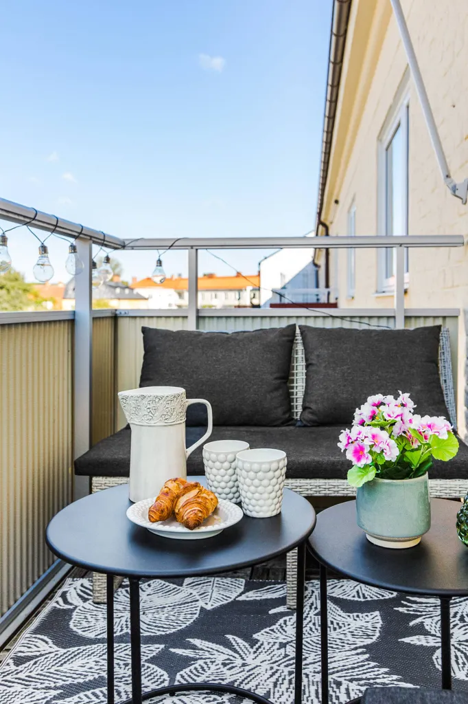 Balcon - Stylish Apartment with Balcony in Central Strängnäs