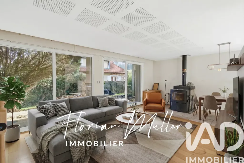 Living Room - Single-Level House with Terrace in Bethoncourt