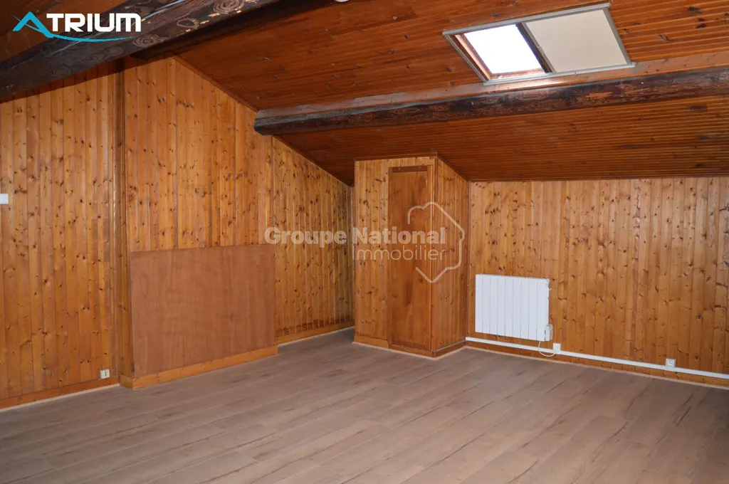 Toad - Duplex Flat with Balcony in Tarare
