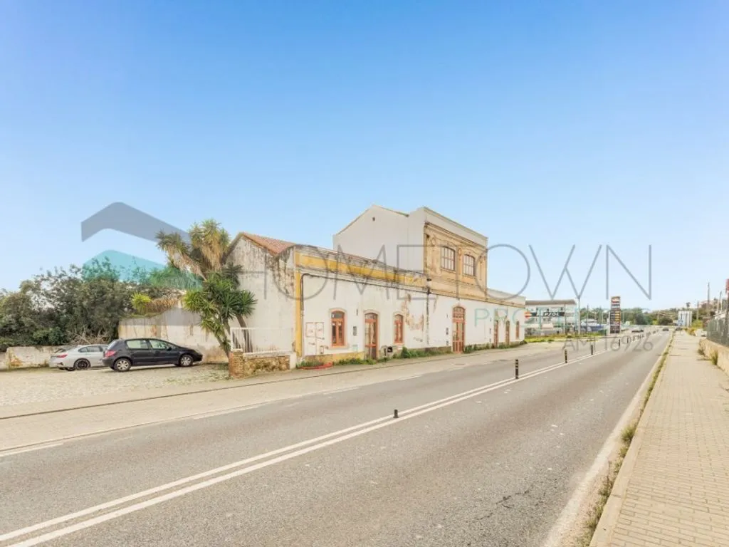 Välivaade - Luxury Mansion with Traditional Design in Boliqueime