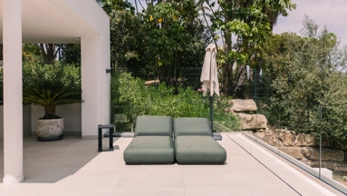 Terrass - Luxury Villa with Infinity Pool in Nueva Andalucia