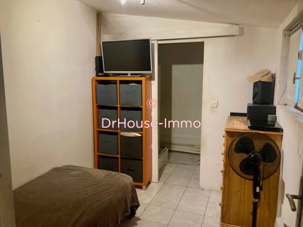 Chambres - Maison avec Dépendance et Local à Chelles, Proche RER E