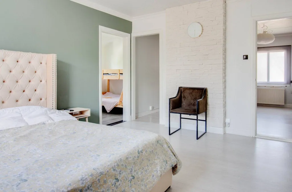 Chambres - Renovated Villa with Garden in Jönköping