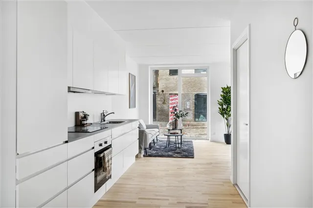 Cuisine - Apartment with Balcony in Skovlunde