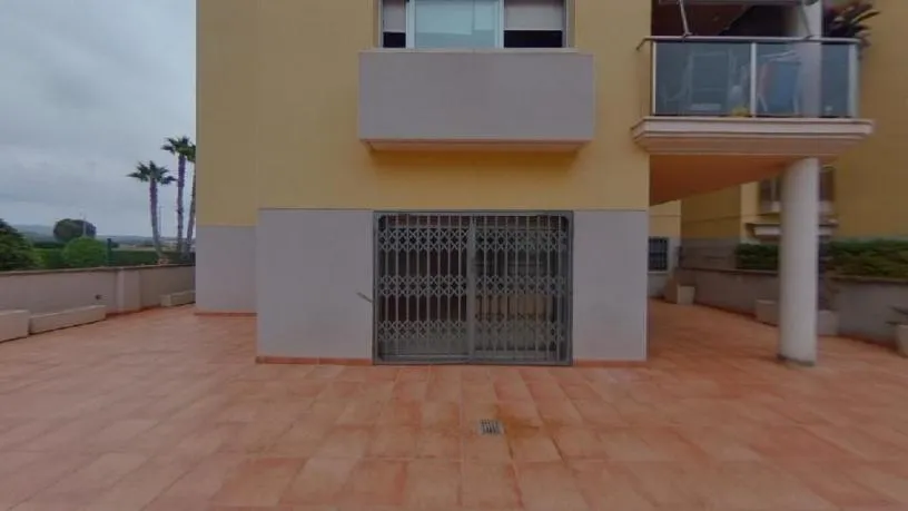 Terrass - Spacious Flat with Pool in Cubelles, Barcelona