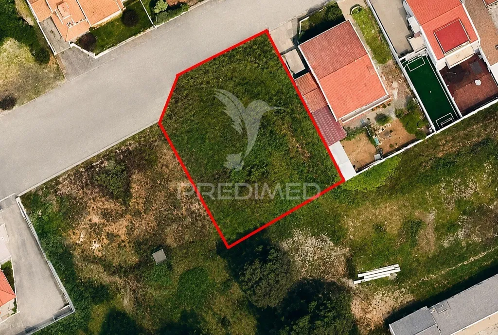 Aerial - Buildable Plot with Architectural Plan in Serzedo