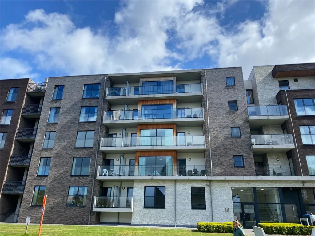 Extérieur - Appartement Moderne avec Terrasse Sud à Oudenaarde