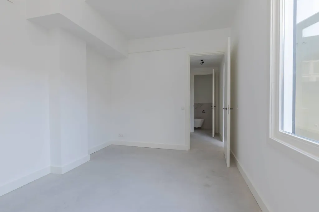 other_room