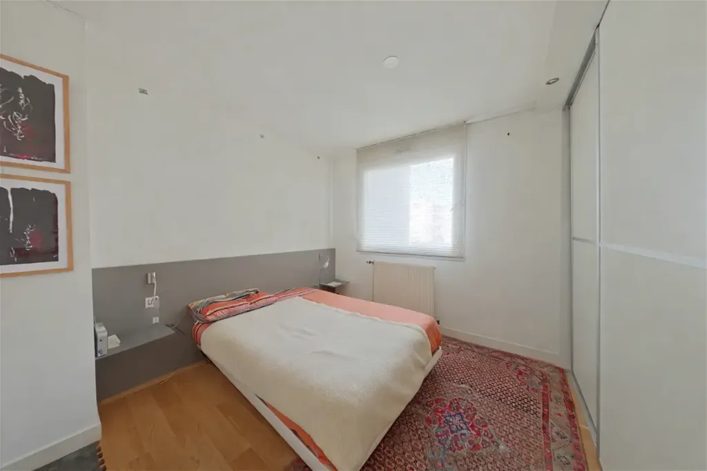 Chambres - Appartement 4 Pièces avec Garage à Tours