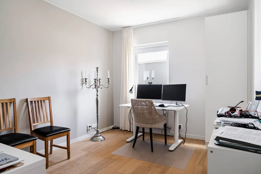 Kabinet - Modern Terraced House with Garden in Eskilsminne