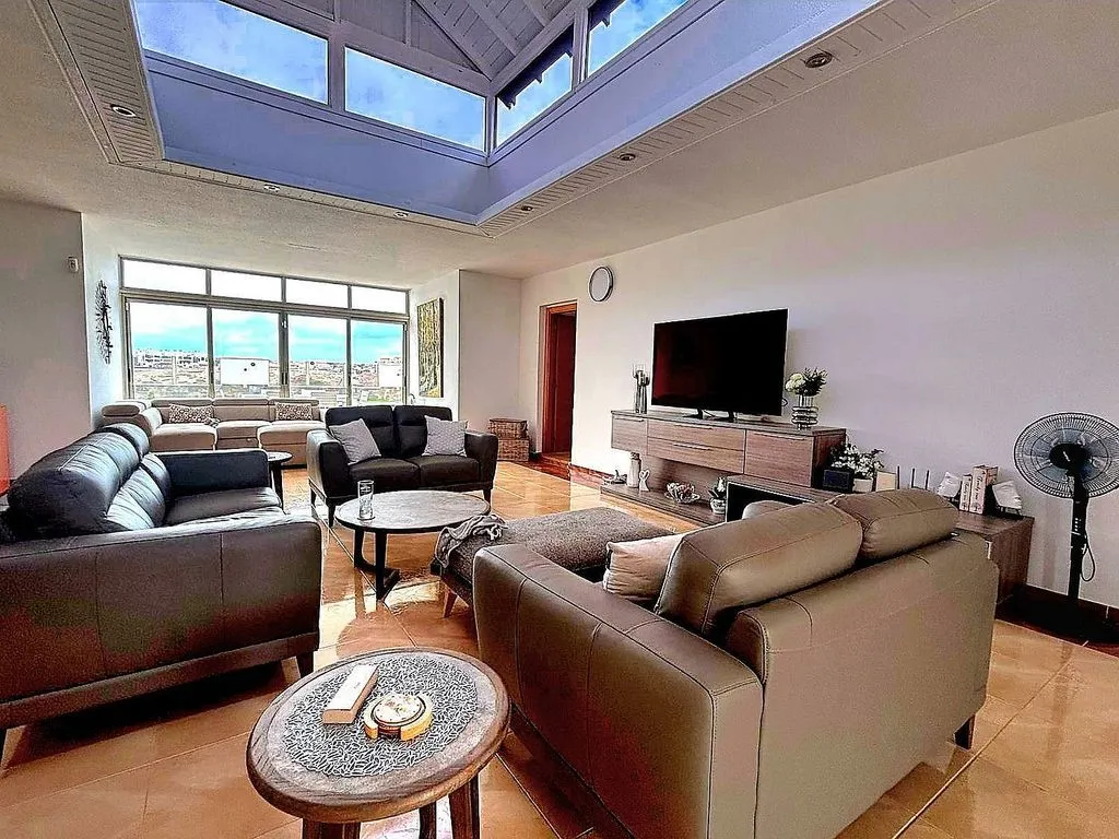 Séjour - Villa with Pool on Golf Course in Antigua