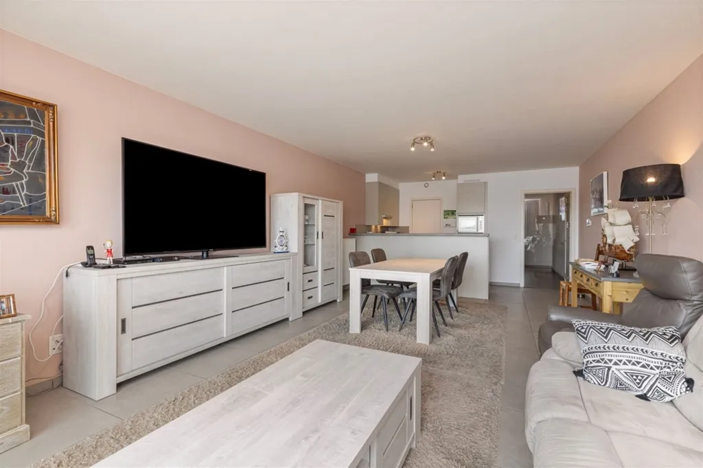 Séjour - Appartement Moderne avec Terrasse à Blankenberge
