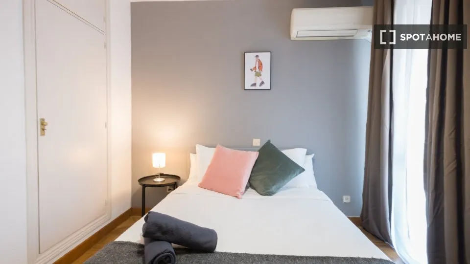 Magamistoad - Shared Flat with Retiro Park View in Madrid