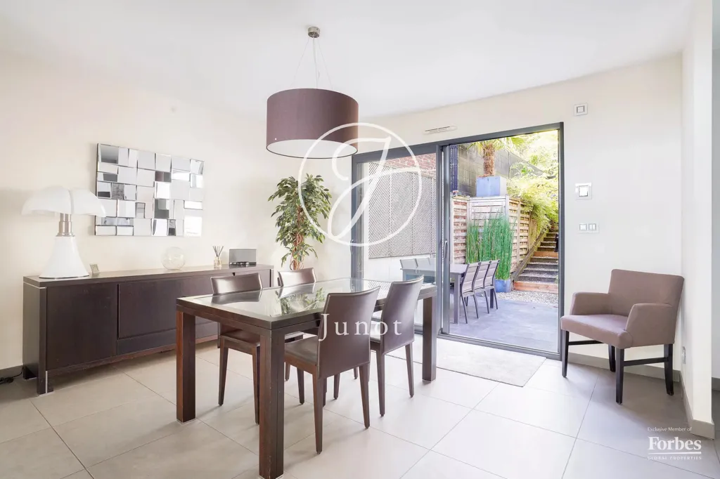 Salle à manger - Maison Contemporaine avec Terrasse à Chatou