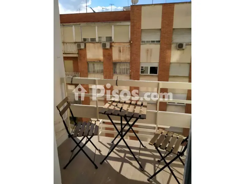 Balcon - Reformed Flat with Balcony in Calle Sol