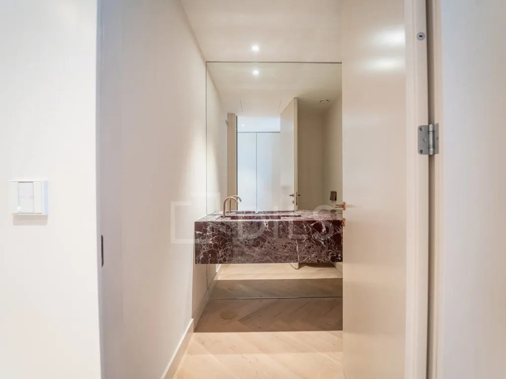Vannitoad - Luxury Apartment with River Views in Porto