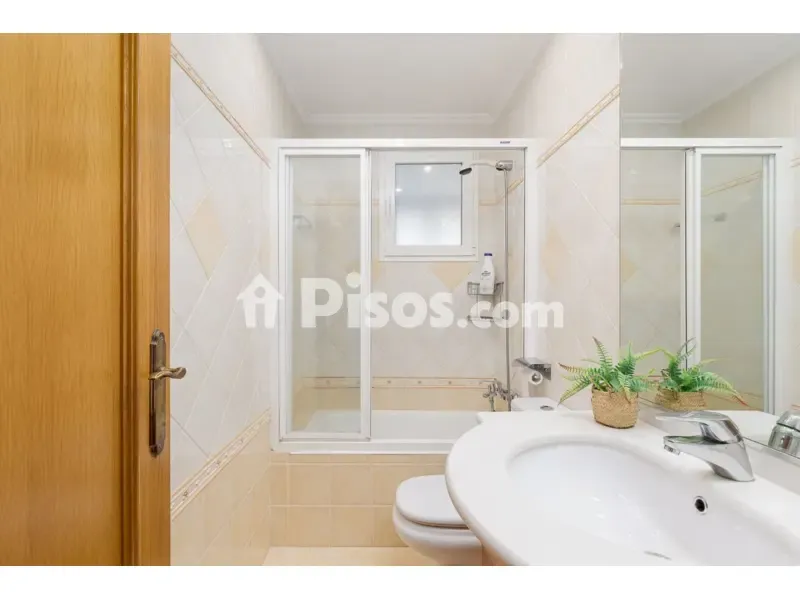Bagni - Bright Corner Flat with Balcony in Calle de los Podavines
