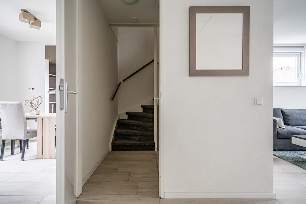 Hallway - Corner Apartment with Extra Mezzanine in Leiden