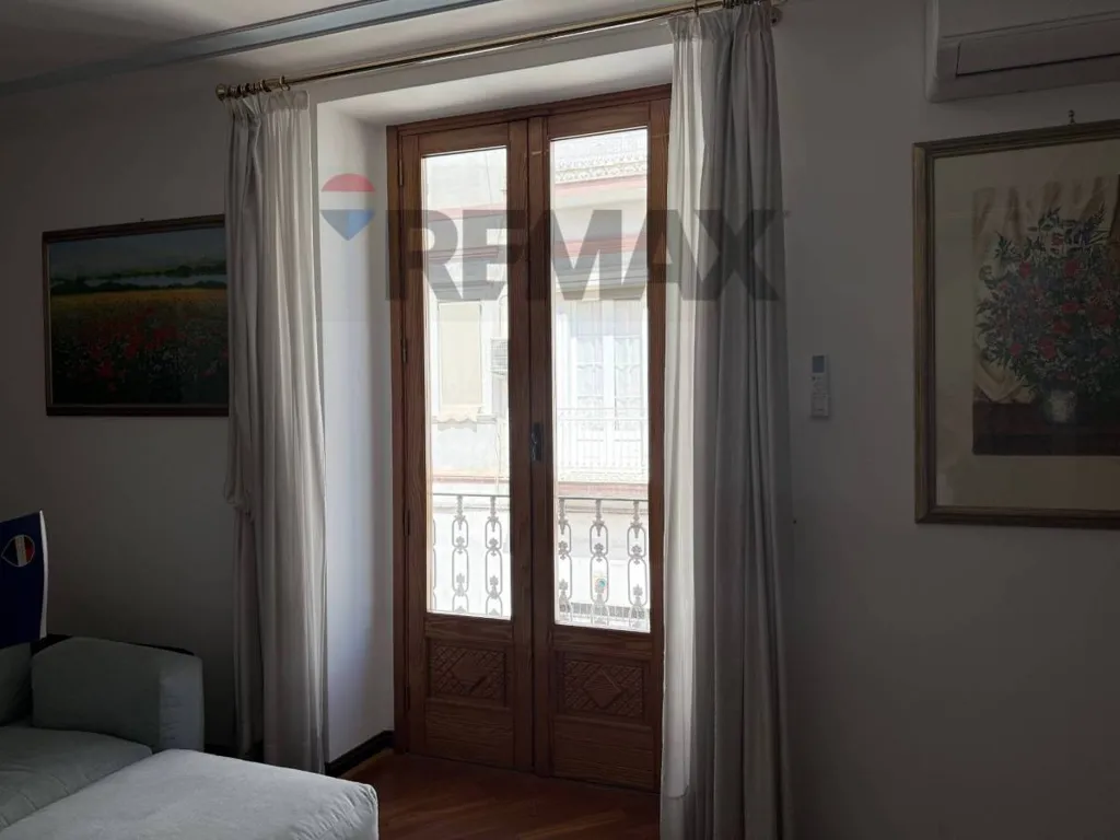 6-toaline korter asukohas Manfredonia