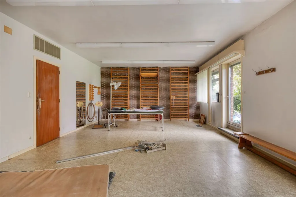 Pièces - Maison avec Terrasse à Huizingen