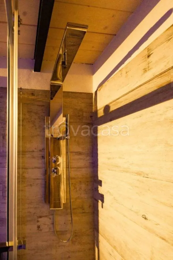 Salles de bain - Loft with Castle View in Gorizia