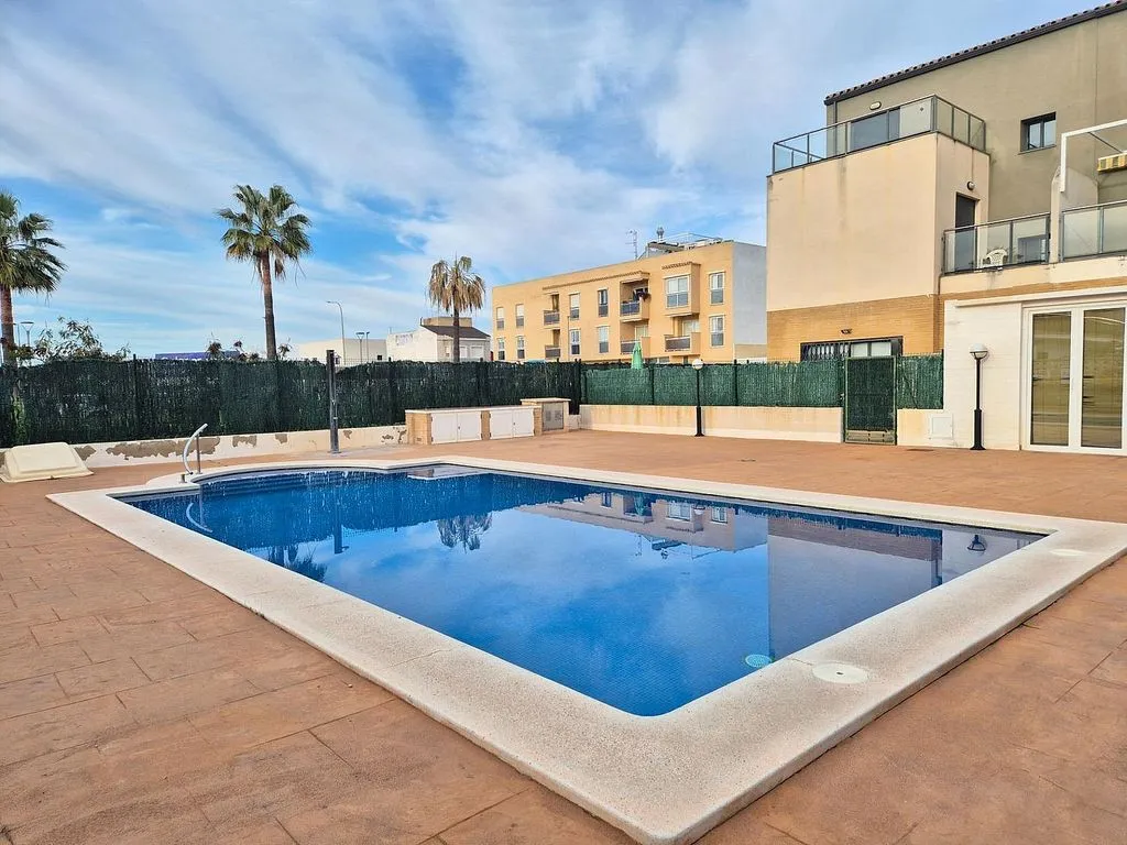 Piscine - Modern Chalet with Pool near Daimús Beach