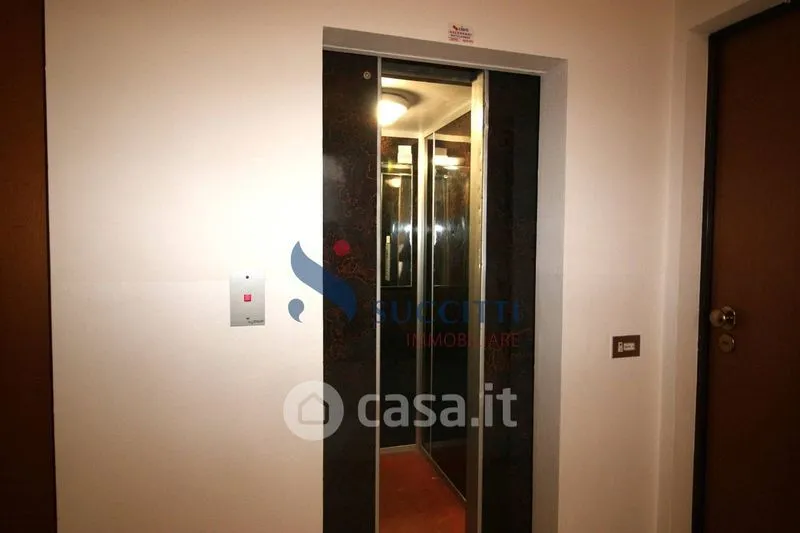 Entrée - Armed Triplex with Terrace in Alba Adriatica