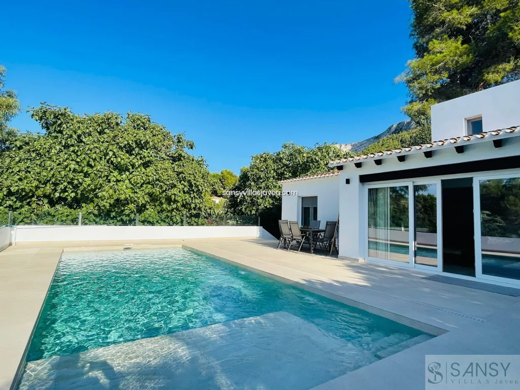 Bassein - New Villa with Sea Views in Denia