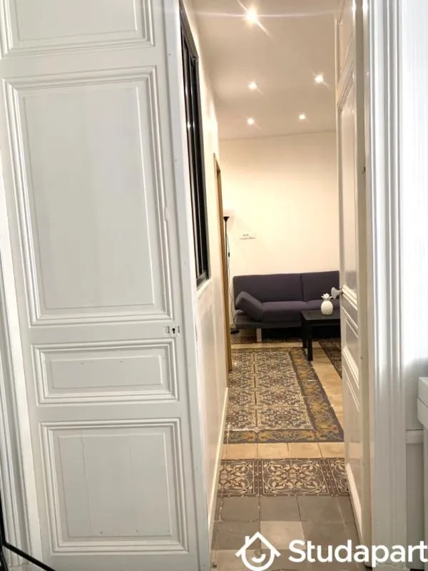 Entrée - Studio Meublé dans le Centre de Nantes