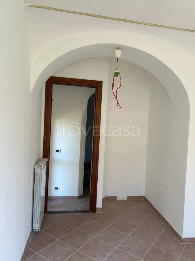 Esik - 2-Bed Apartment with Garden in Finale Ligure