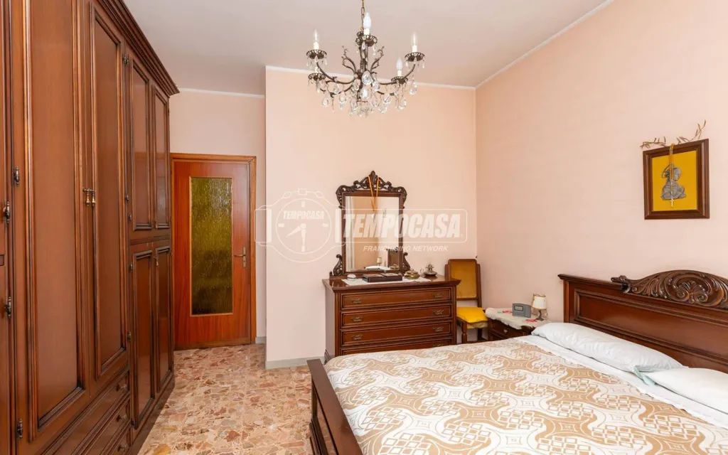 Chambres - Trilocale with Balcony in Central Poirino