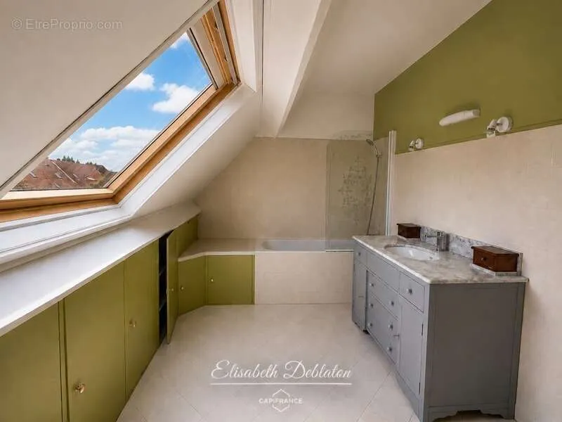 Maison Familiale avec Jardin à Choisy-au-Bac