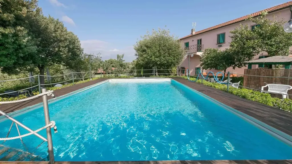 2-room house in IT