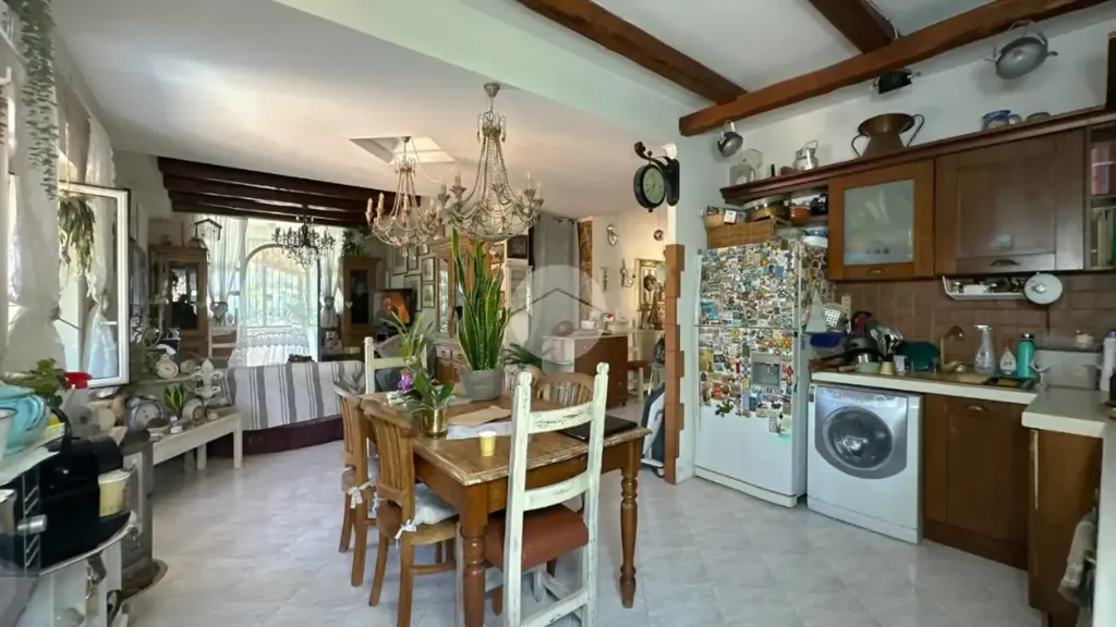 Cuisine - Apartment with Balcony in Frascati