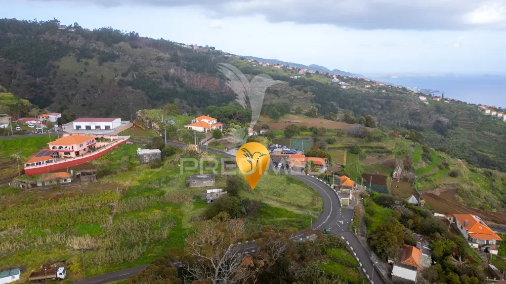 Vue aérienne - Buildable Plot with Sea View in Caniço