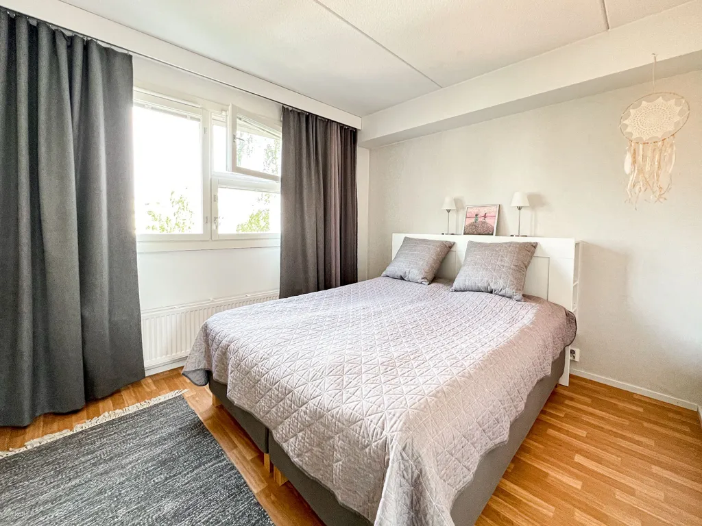 Chambres - Bright Apartment with Balcony in Matinkylä, Espoo