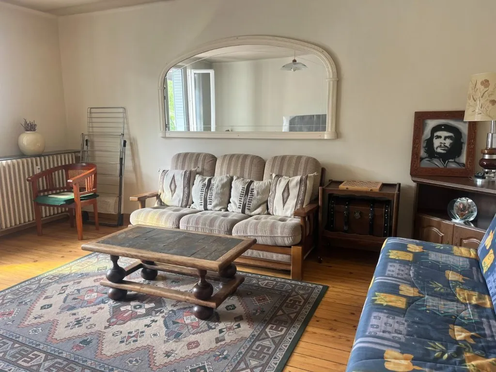 Séjour - Appartement 3 pièces avec vue dégagée à Briançon