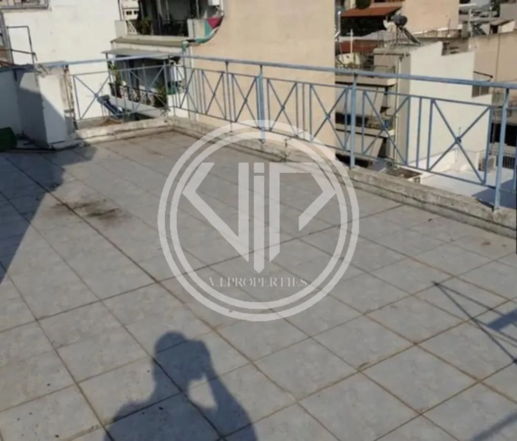 Terrass - Studio with Unobstructed View in Botanikos