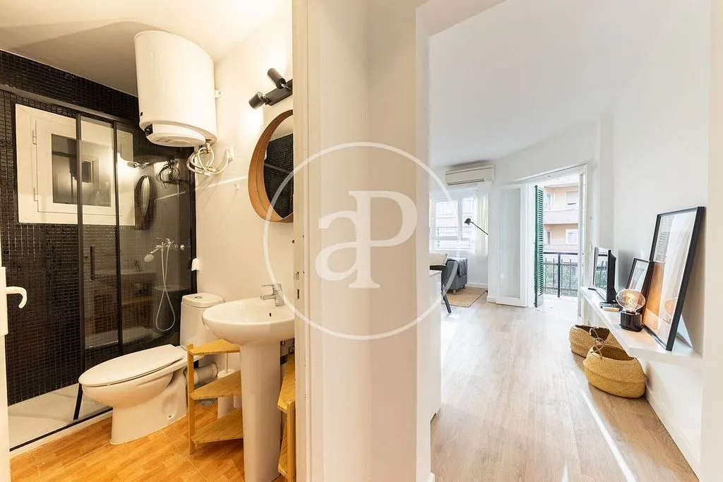 Salles de bain - Apartment with Balcony in Ponent