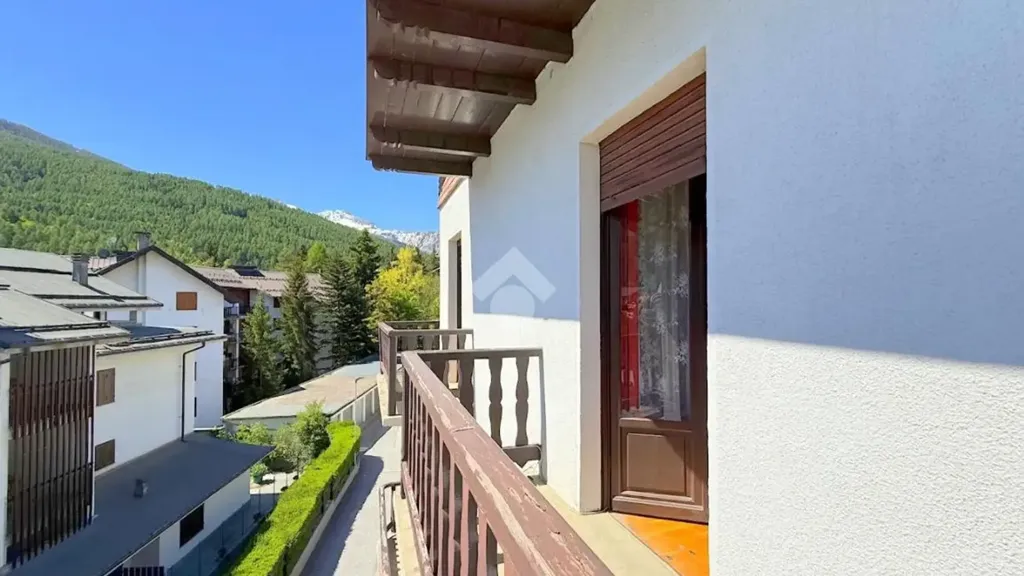 Balcone - Apartment with Panoramic Balconies in Bardonecchia
