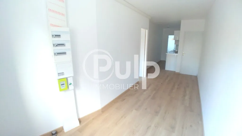 Entrée - Appartement de type 2 bis au rez-de-chaussée à Lens