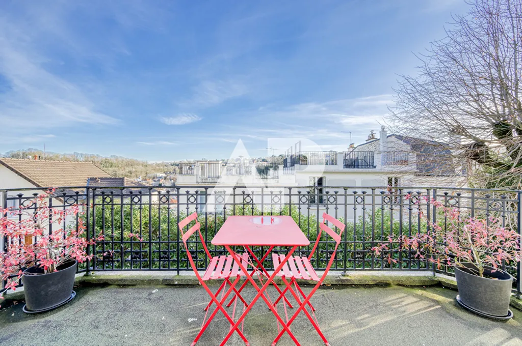 Terrass - Charming Demeure with Garden in Sevres Rive Droite