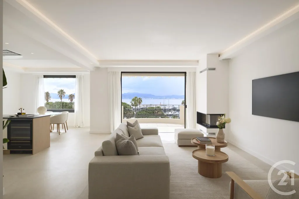 Elutuba - Luxury Sea View Flat in Cannes