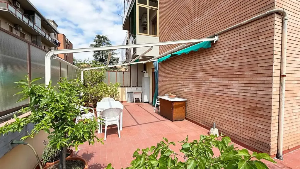 Terrasse - Apartment with Large Terrace in Isolotto, Florence