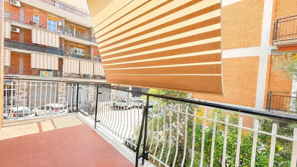 Balcony - Rented Apartment with Balconies in Rome