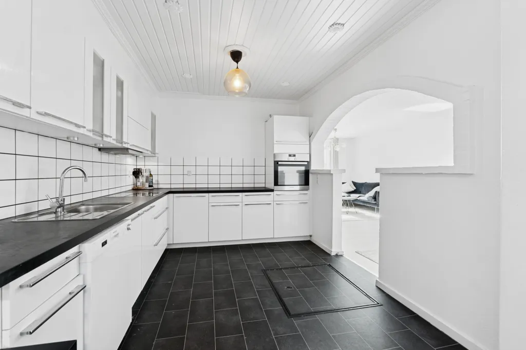 Cuisine - Terraced House with Carport in Brande