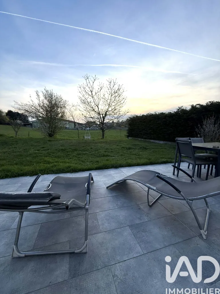 Garden - House with Terrace in Vigy