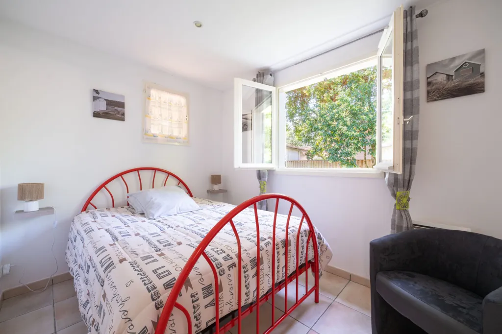 Chambres - Maison avec Jardin et Véranda au Teich