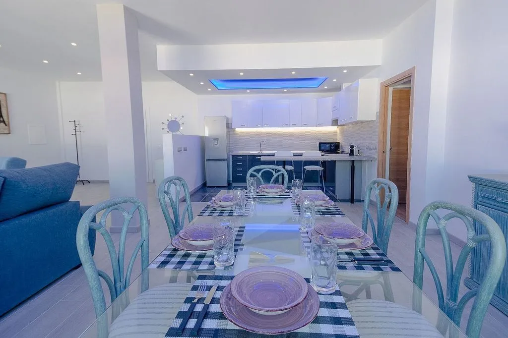Sala da pranzo - T2 Flat with Terrace in Chayofa