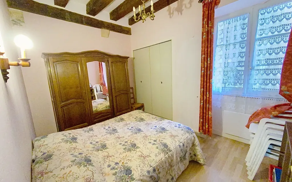 Chambres - Appartement avec Cour Privative au Quartier des Halles à Tours